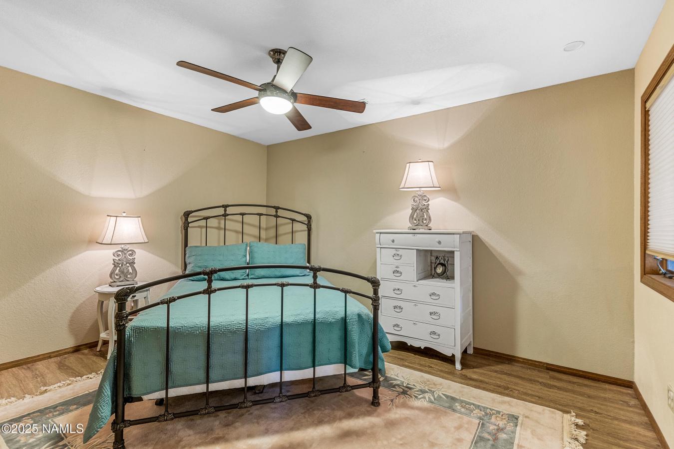 Flagstaff, Arizona, 86004, United States, 2 Bedrooms Bedrooms, ,Residential,For Sale,1883764