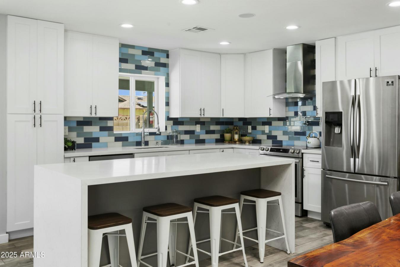 Scottsdale, Arizona, 85251, United States, 4 Bedrooms Bedrooms, ,Residential,For Sale,1883763