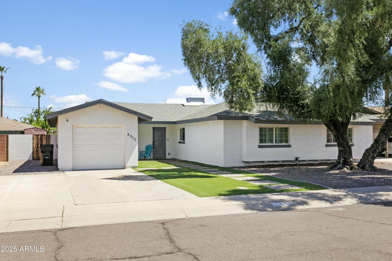 Scottsdale, Arizona, 85251, United States, 4 Bedrooms Bedrooms, ,Residential,For Sale,1883763