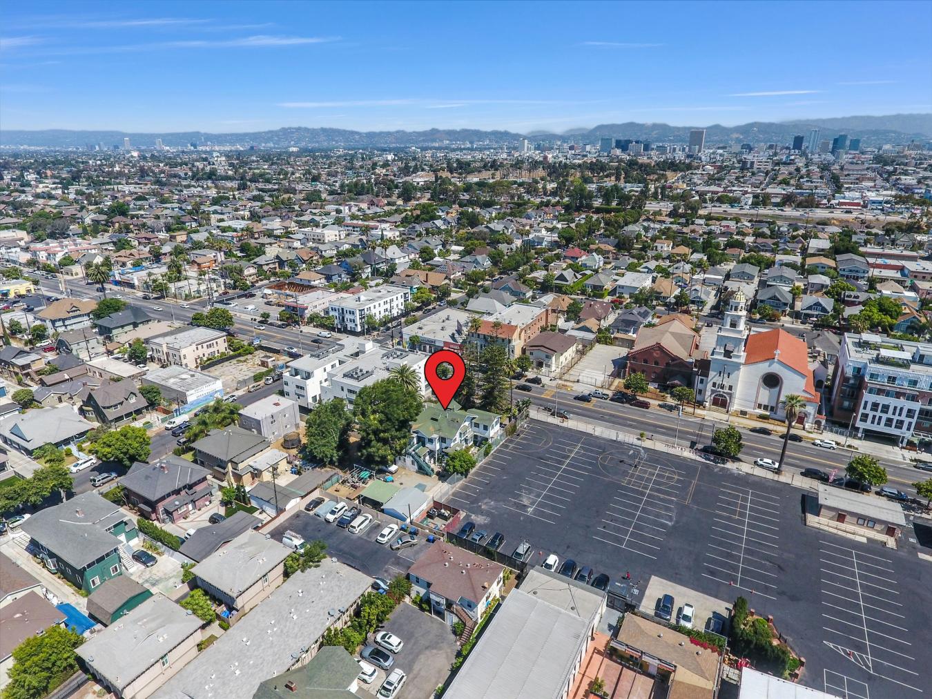 Los Angeles, Los Angeles, 90007, United States, 6 Bedrooms Bedrooms, ,4 BathroomsBathrooms,Residential,For Sale,1877659