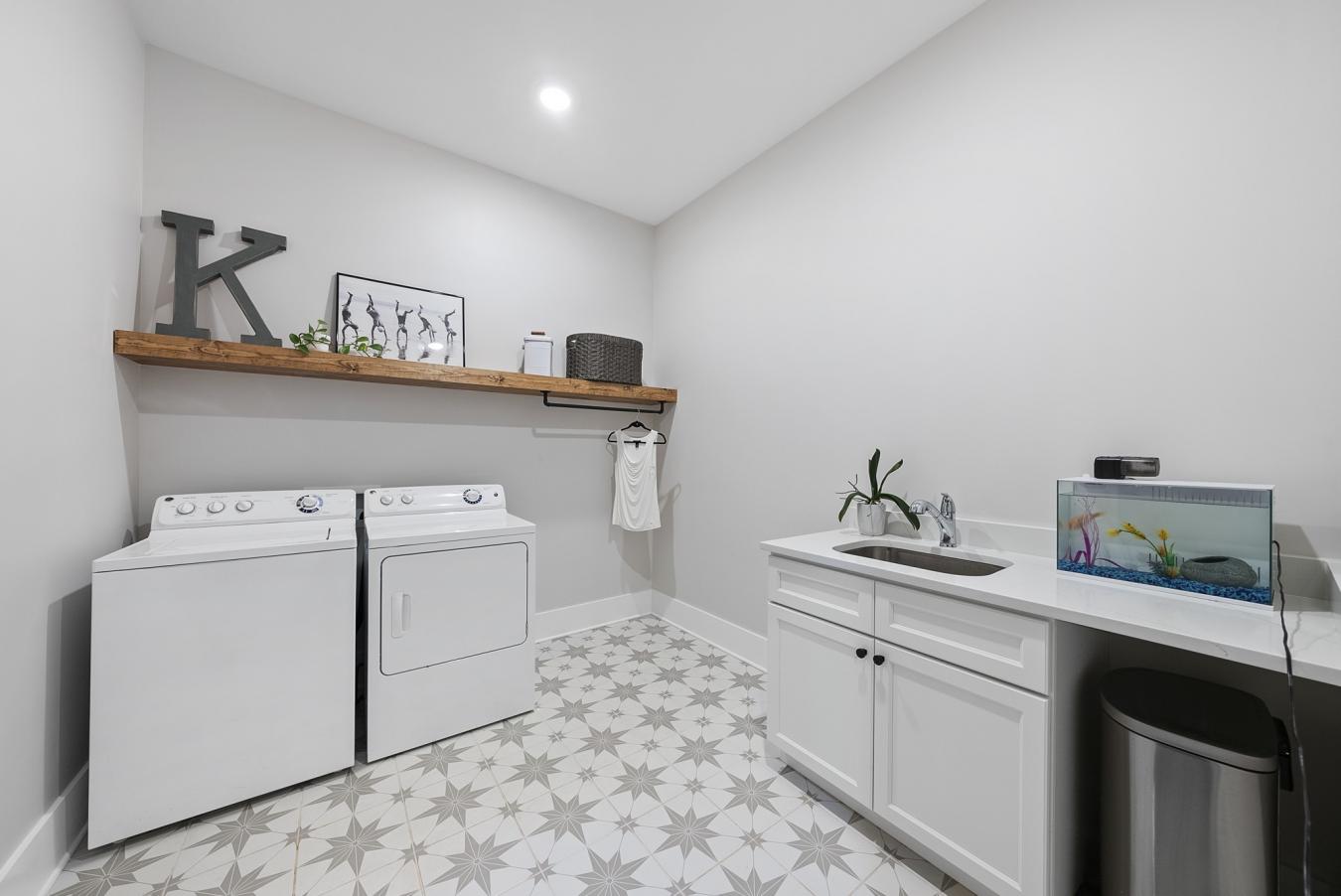 Wake Forest, Wake, 27587, United States, 4 Bedrooms Bedrooms, ,4 BathroomsBathrooms,Residential,For Sale,1886722