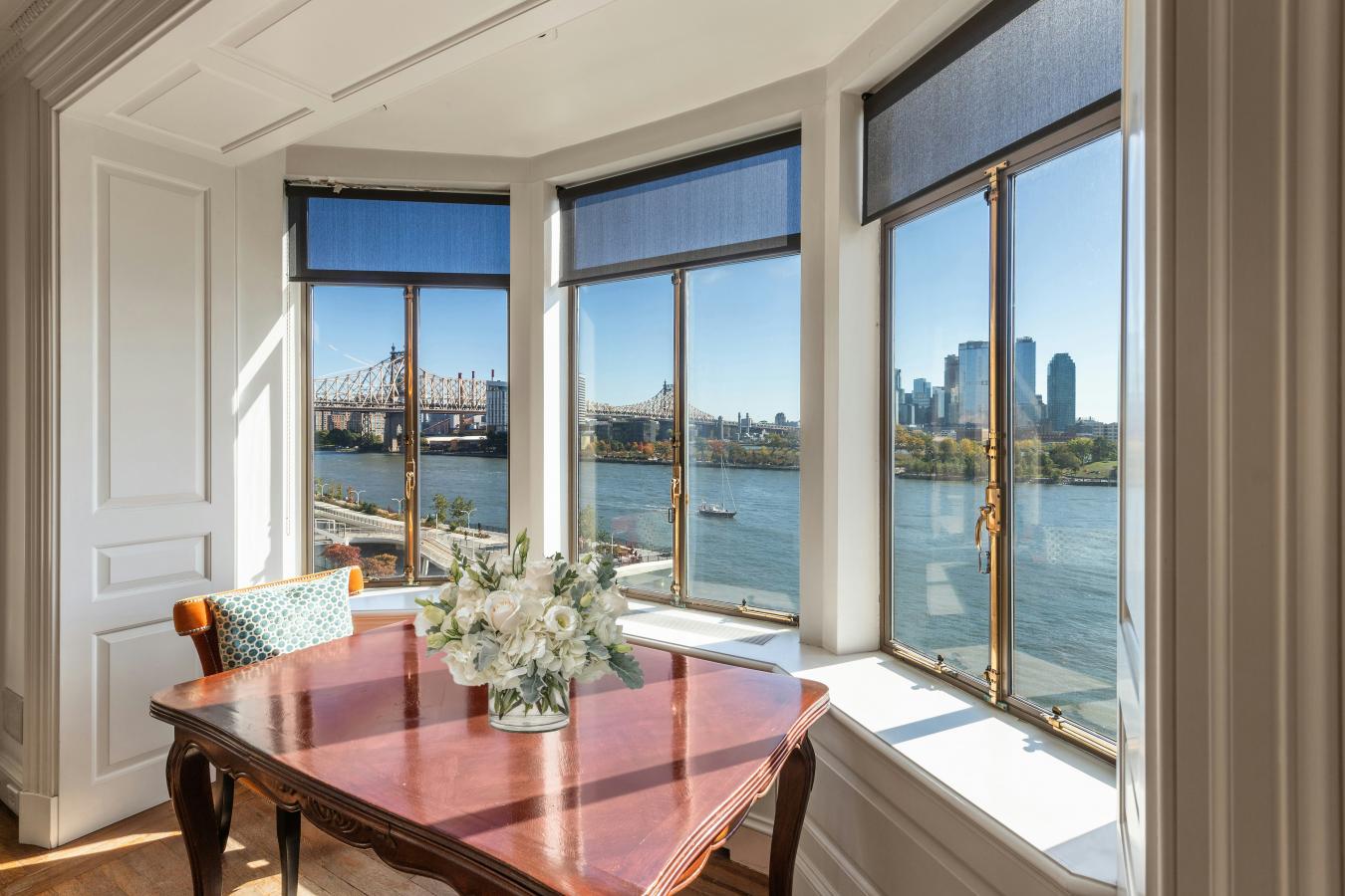 New York, New York, 10022, United States, 6 Bedrooms Bedrooms, ,5 BathroomsBathrooms,Residential,For Sale,1879904