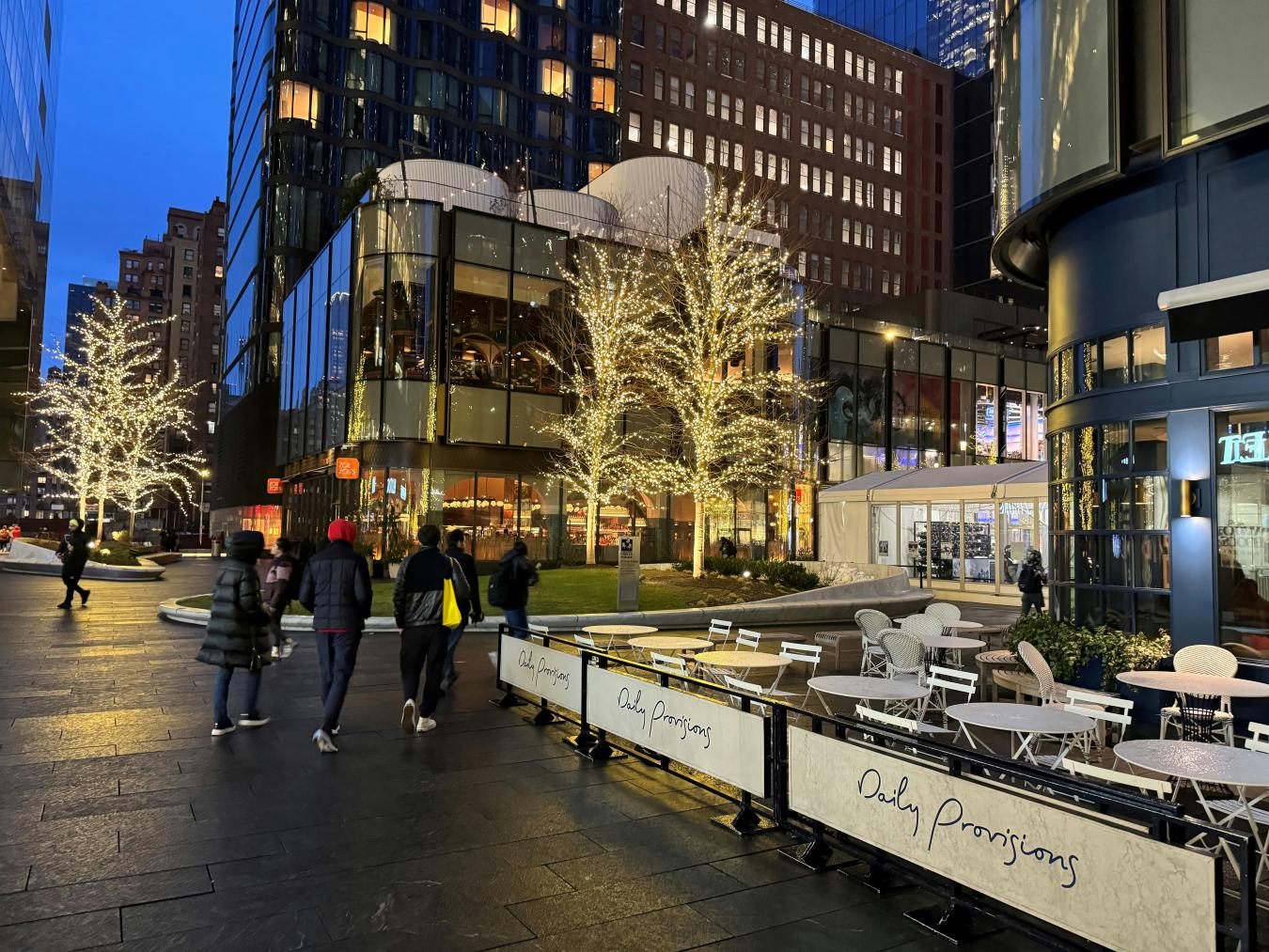 New York, New York, 10001, United States, 2 Bedrooms Bedrooms, ,2 BathroomsBathrooms,Residential,For Sale,1952734