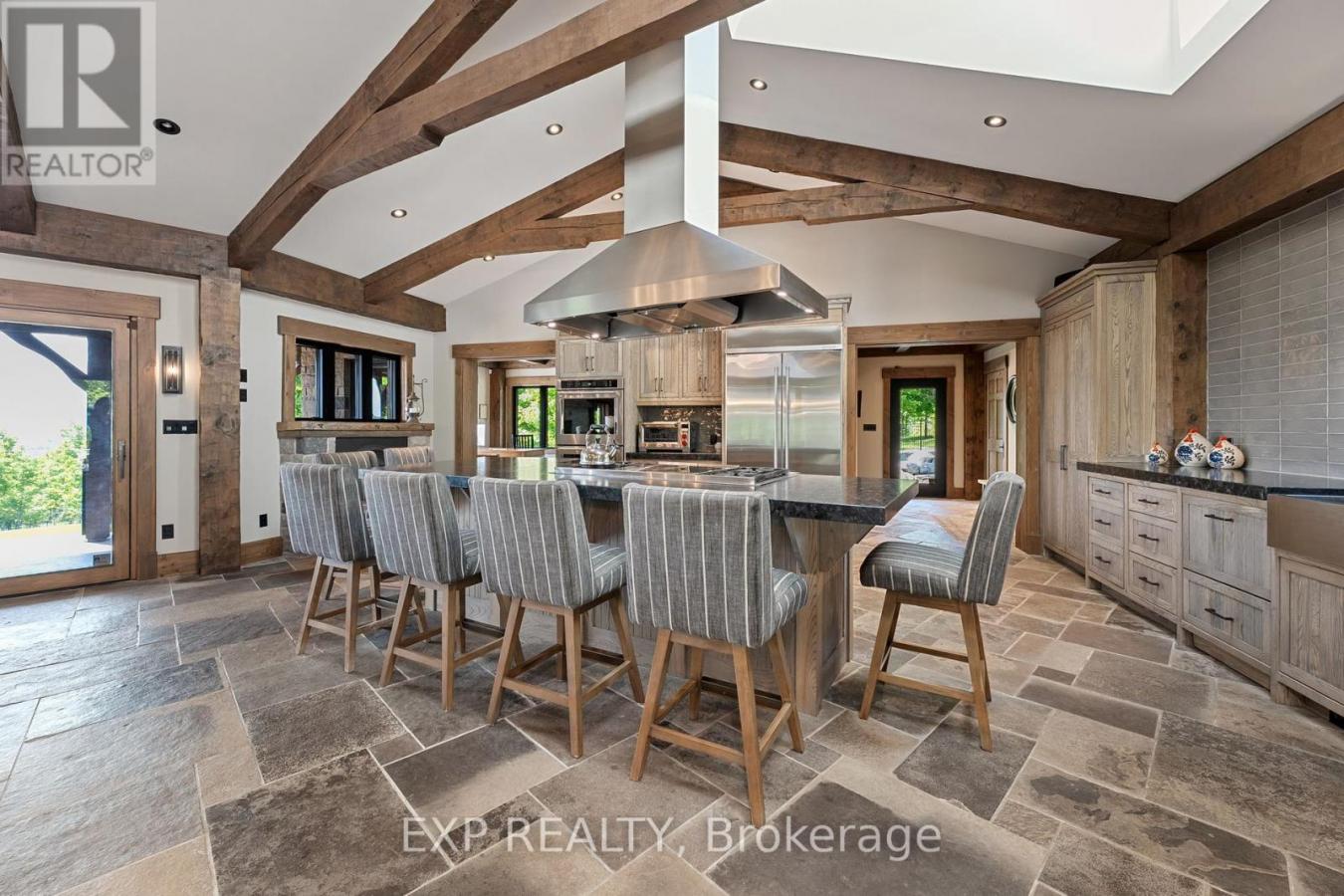 Grey Highlands, Canada, N0C1G0, Canada, 5 Bedrooms Bedrooms, ,5 BathroomsBathrooms,Residential,For Sale,1883760
