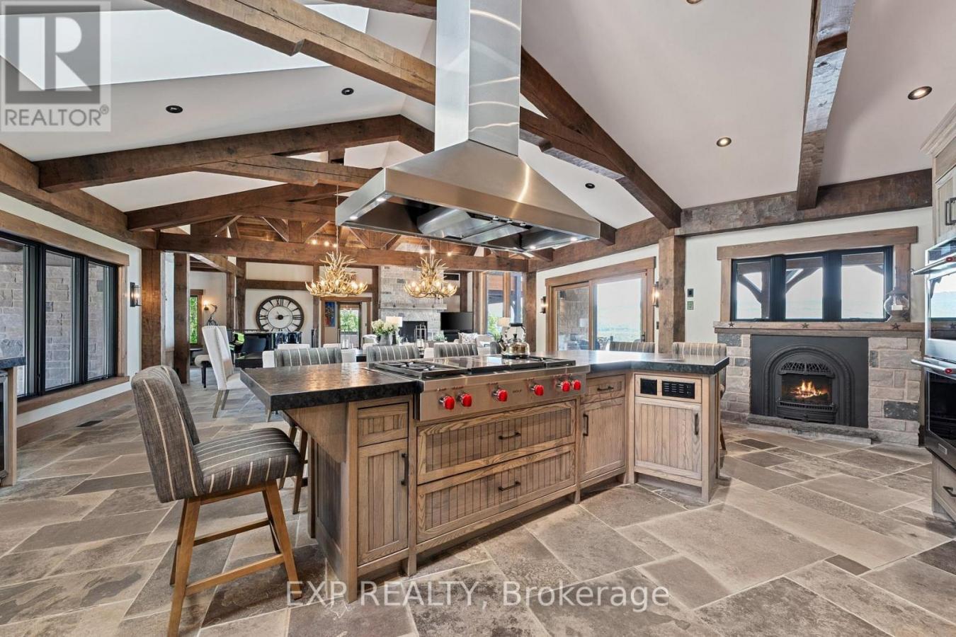 Grey Highlands, Canada, N0C1G0, Canada, 5 Bedrooms Bedrooms, ,5 BathroomsBathrooms,Residential,For Sale,1883760