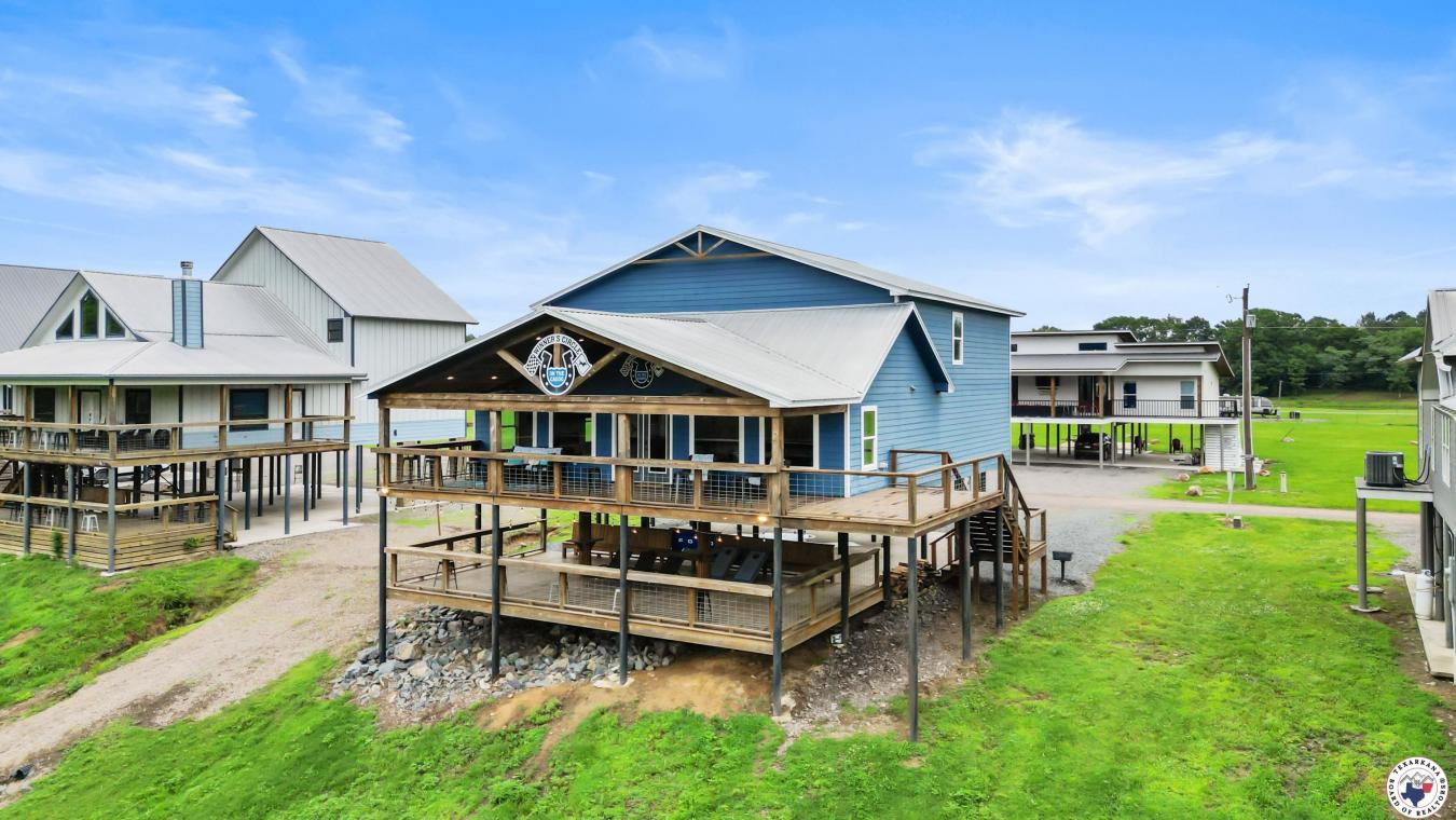 Glenwood, Arkansas, 71943, United States, 5 Bedrooms Bedrooms, ,4 BathroomsBathrooms,Residential,For Sale,1888405
