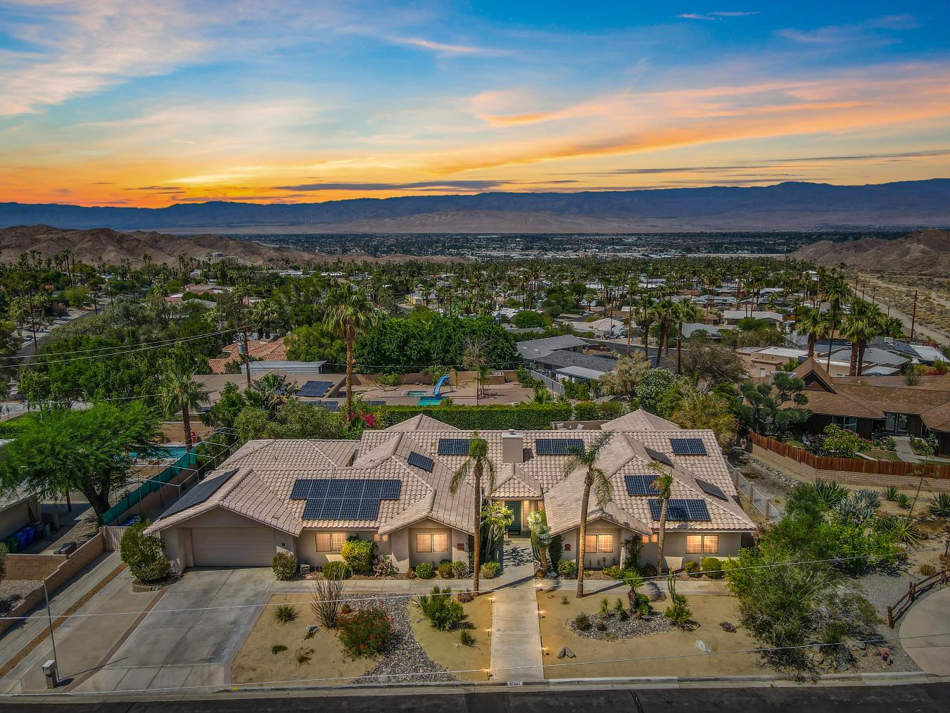 Cathedral City, California, 92234, United States, 6 Bedrooms Bedrooms, ,5 BathroomsBathrooms,Residential,For Sale,1879894