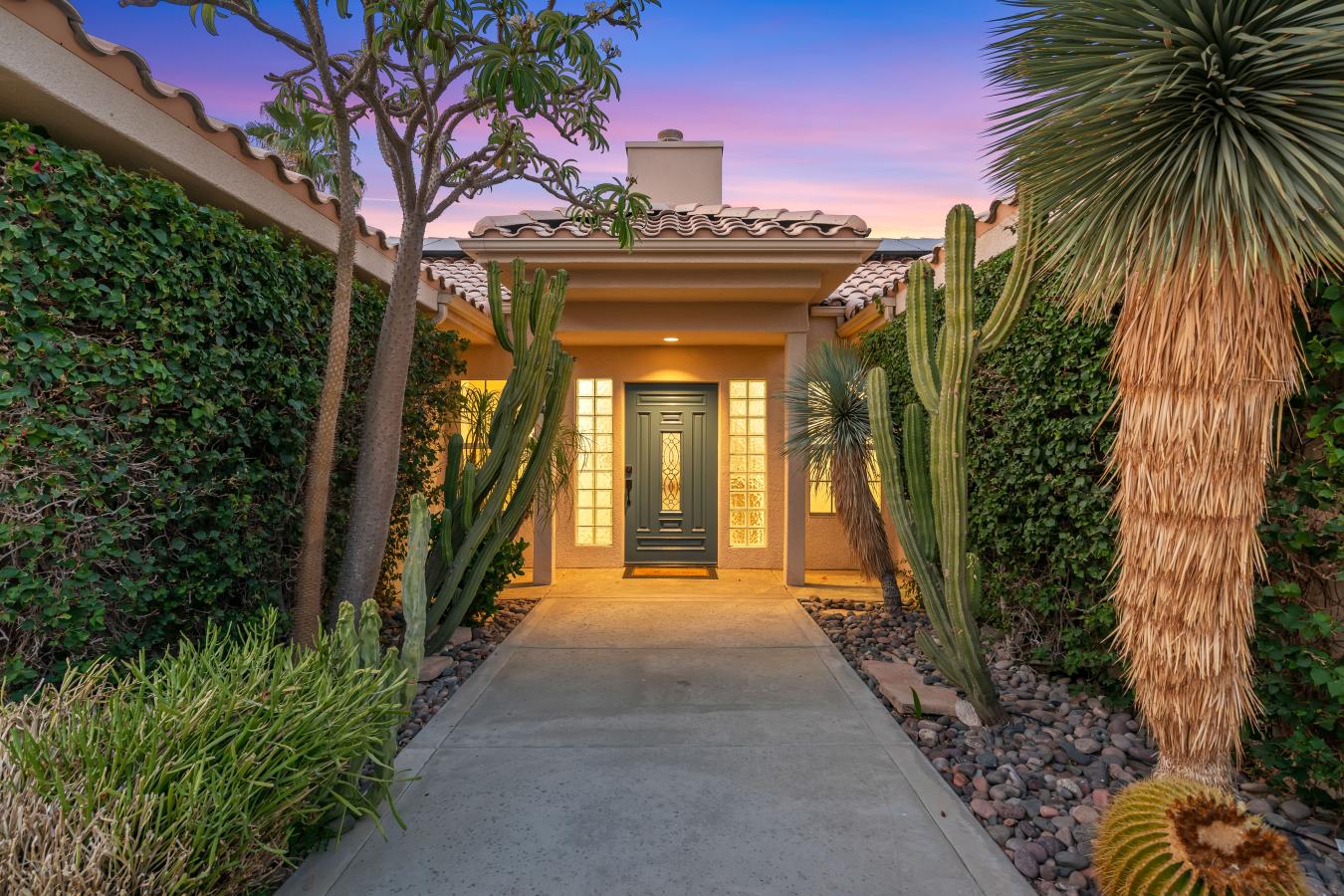 Cathedral City, California, 92234, United States, 6 Bedrooms Bedrooms, ,5 BathroomsBathrooms,Residential,For Sale,1879894