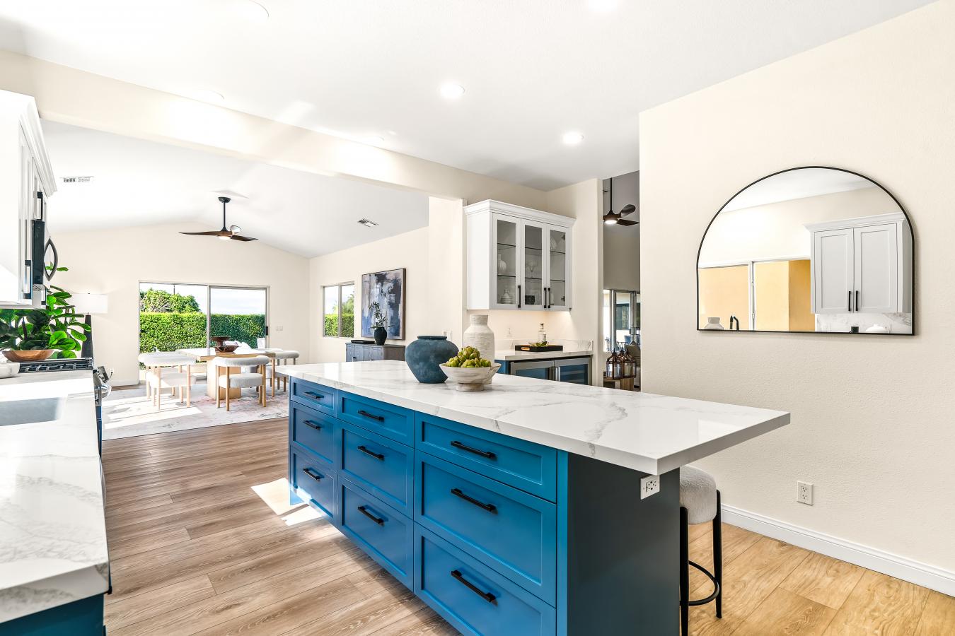 Cathedral City, California, 92234, United States, 6 Bedrooms Bedrooms, ,5 BathroomsBathrooms,Residential,For Sale,1879894