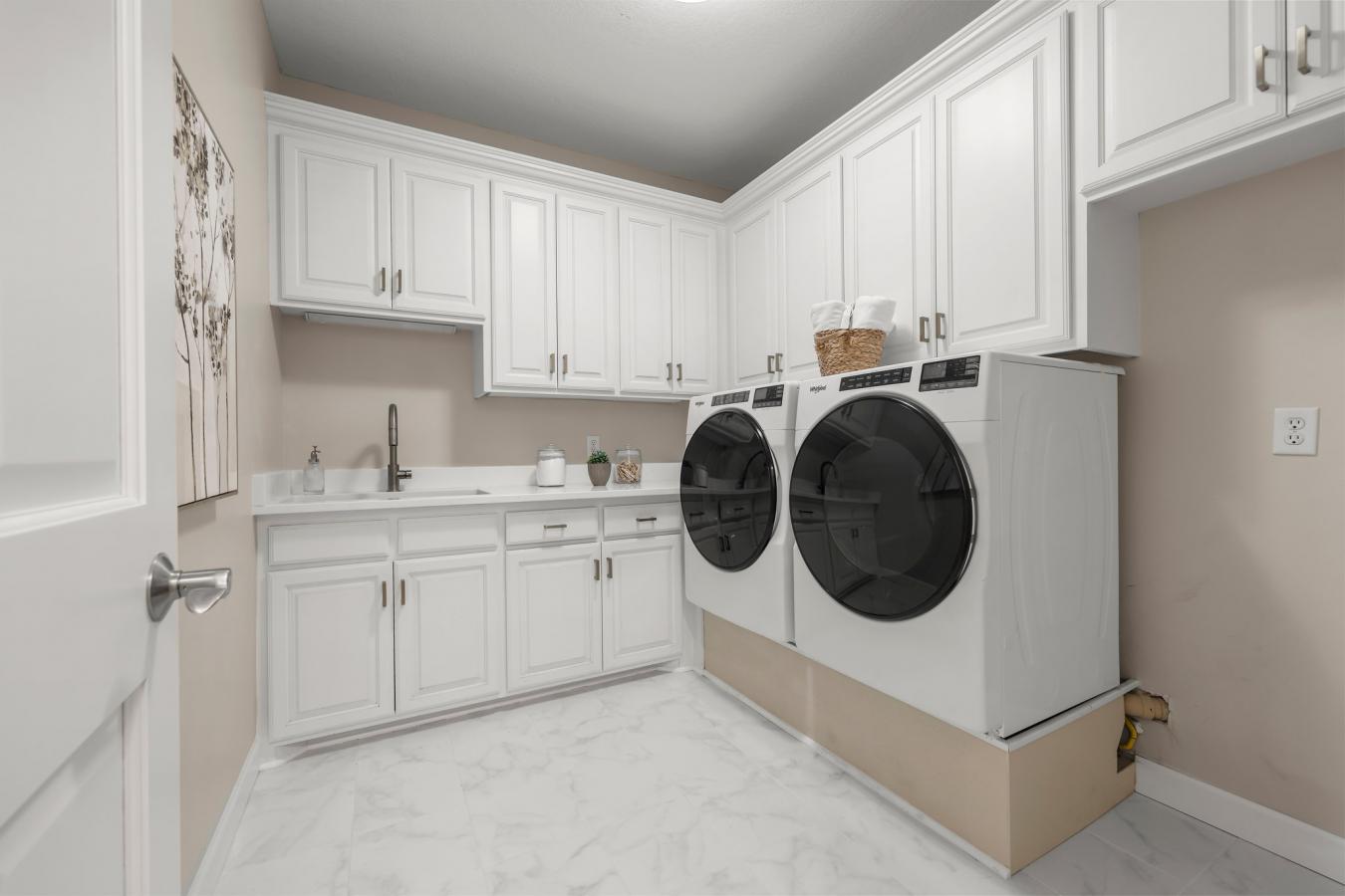 Edina, Hennepin, 55439, United States, 6 Bedrooms Bedrooms, ,6 BathroomsBathrooms,Residential,For Sale,1886714