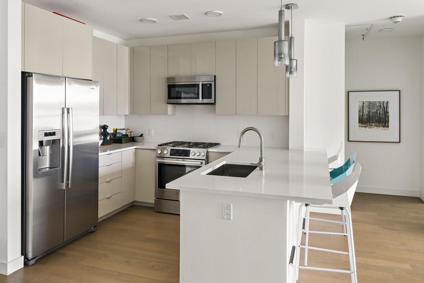 Boston, Suffolk, 02128, United States, 2 Bedrooms Bedrooms, ,2 BathroomsBathrooms,Residential,For Sale,1879892