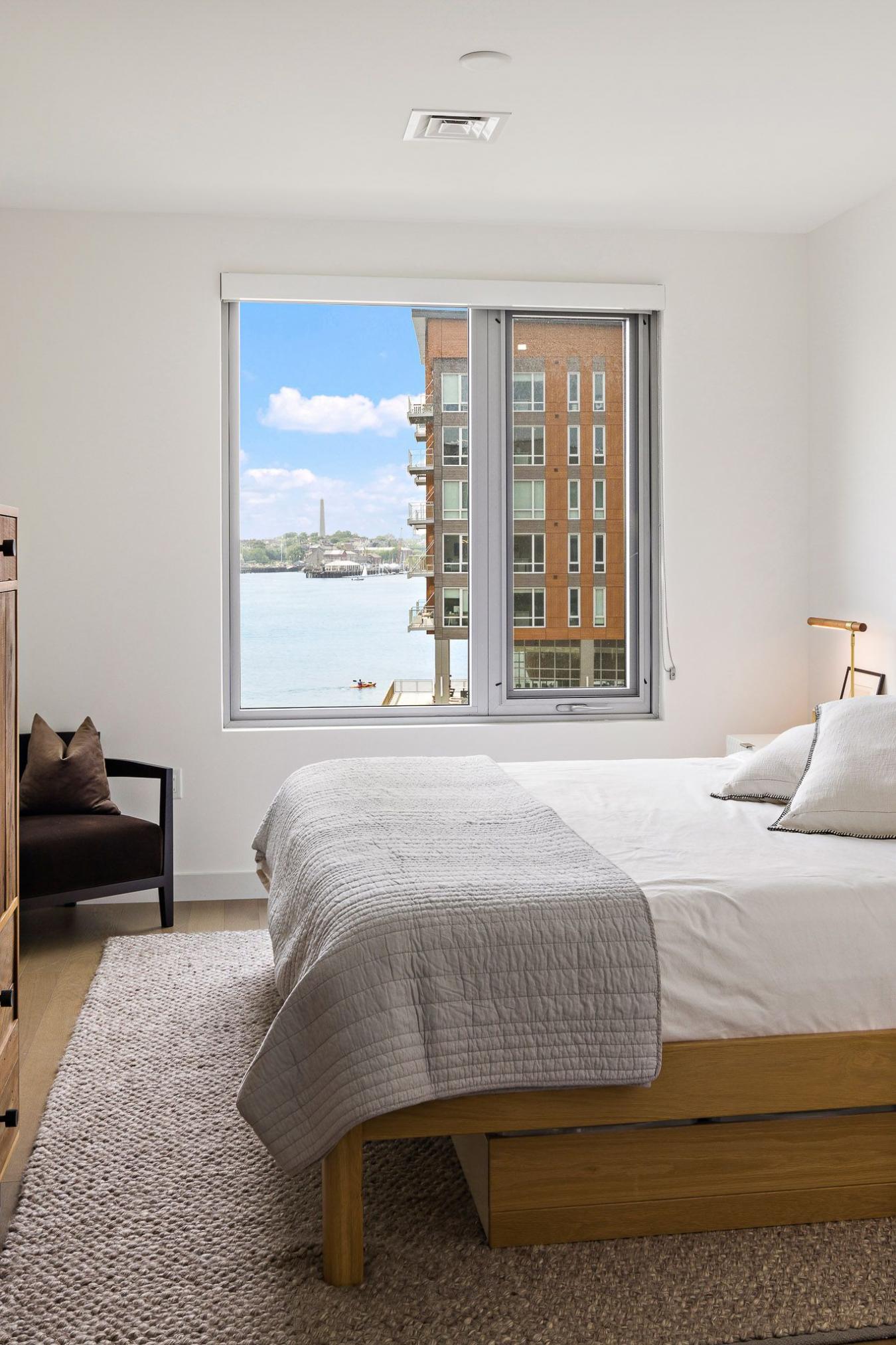 Boston, Suffolk, 02128, United States, 2 Bedrooms Bedrooms, ,2 BathroomsBathrooms,Residential,For Sale,1879892