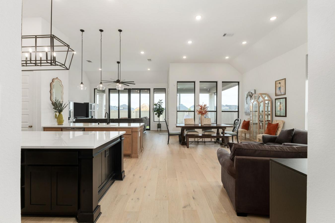 Fulshear, Texas, 77441, United States, 4 Bedrooms Bedrooms, ,3 BathroomsBathrooms,Residential,For Sale,1886712