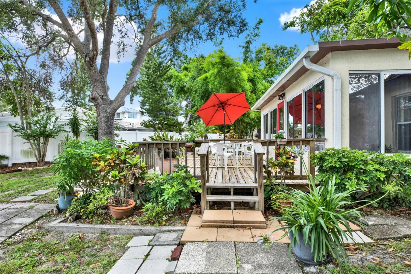 Tampa, Hillsborough, 33615, United States, 2 Bedrooms Bedrooms, ,2 BathroomsBathrooms,Residential,For Sale,1888404