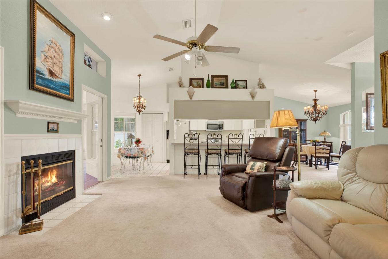 Tampa, Hillsborough, 33615, United States, 2 Bedrooms Bedrooms, ,2 BathroomsBathrooms,Residential,For Sale,1888404
