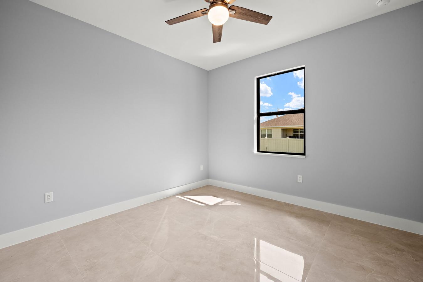 Cape Coral, Lee, 33991, United States, 3 Bedrooms Bedrooms, ,3 BathroomsBathrooms,Residential,For Sale,1888401