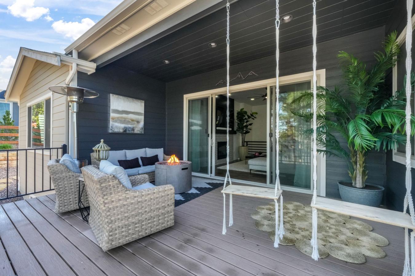 Monument, El Paso, 80132, United States, 5 Bedrooms Bedrooms, ,1 BathroomBathrooms,Residential,For Sale,1888379