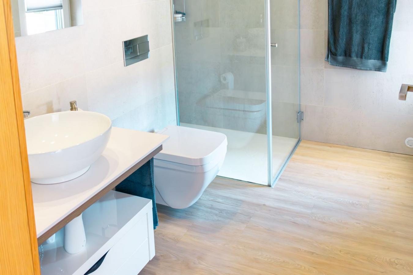 Lamego, Portugal, 5100, Portugal, 3 Bedrooms Bedrooms, ,4 BathroomsBathrooms,Residential,For Sale,1888373