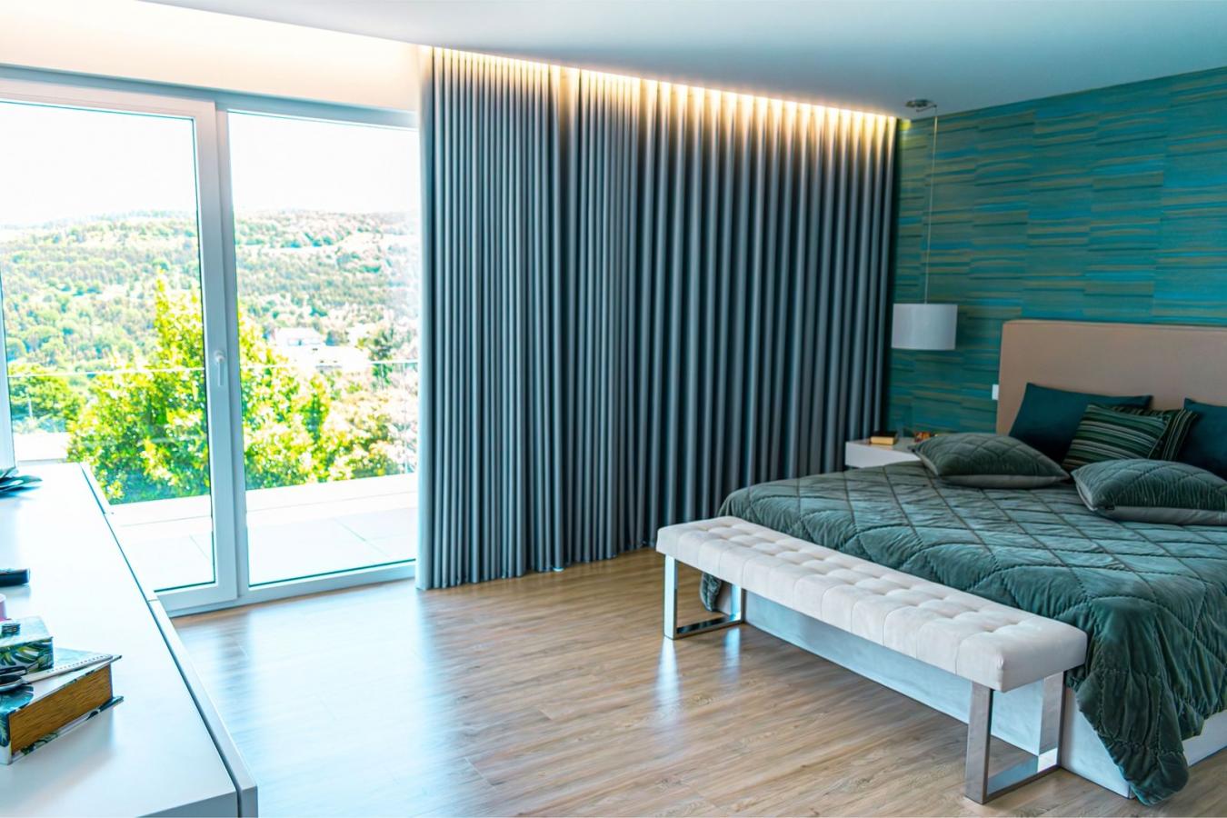 Lamego, Portugal, 5100, Portugal, 3 Bedrooms Bedrooms, ,4 BathroomsBathrooms,Residential,For Sale,1888373