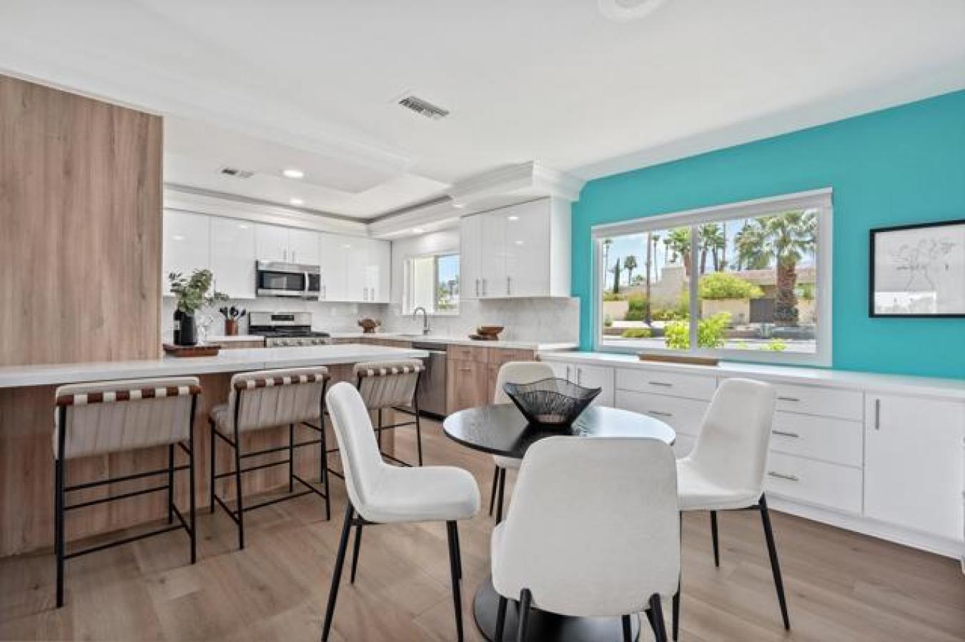 Palm Desert, California, 92260, United States, 3 Bedrooms Bedrooms, ,2 BathroomsBathrooms,Residential,For Sale,1888372