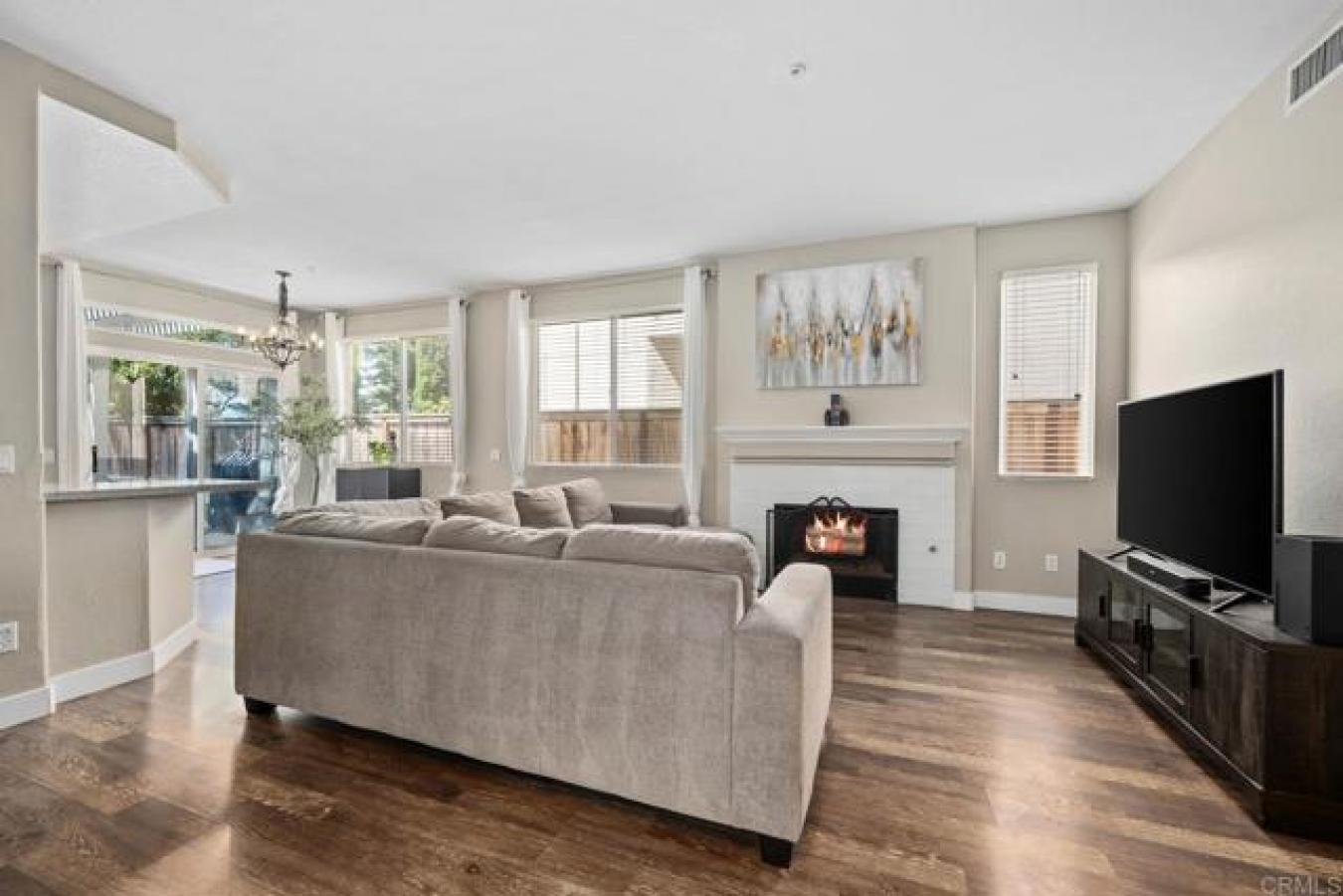 Escondido, California, 92026, United States, 4 Bedrooms Bedrooms, ,2 BathroomsBathrooms,Residential,For Sale,1888370