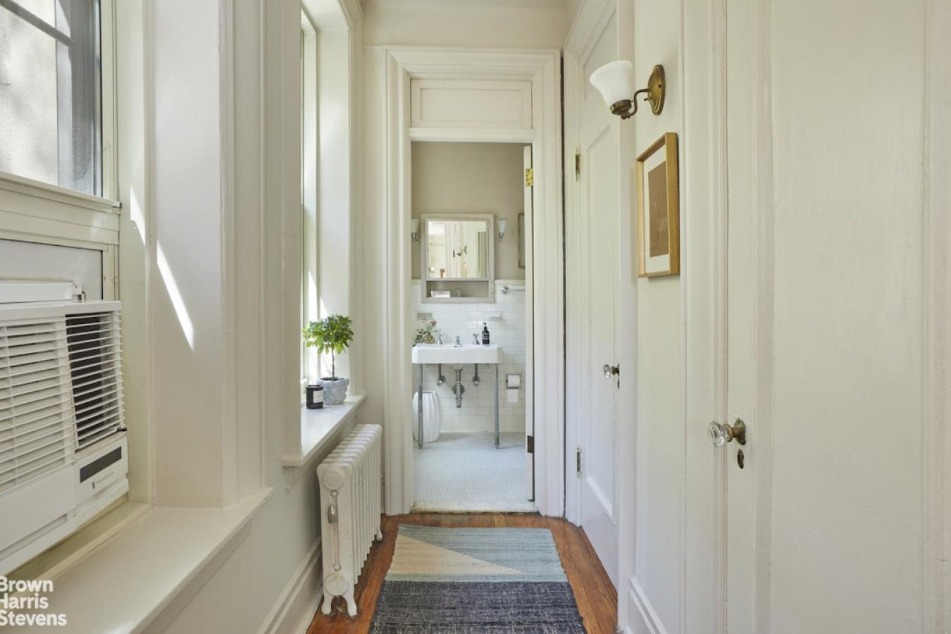 New York, New York, 10025, United States, 3 Bedrooms Bedrooms, ,3 BathroomsBathrooms,Residential,For Sale,1941568