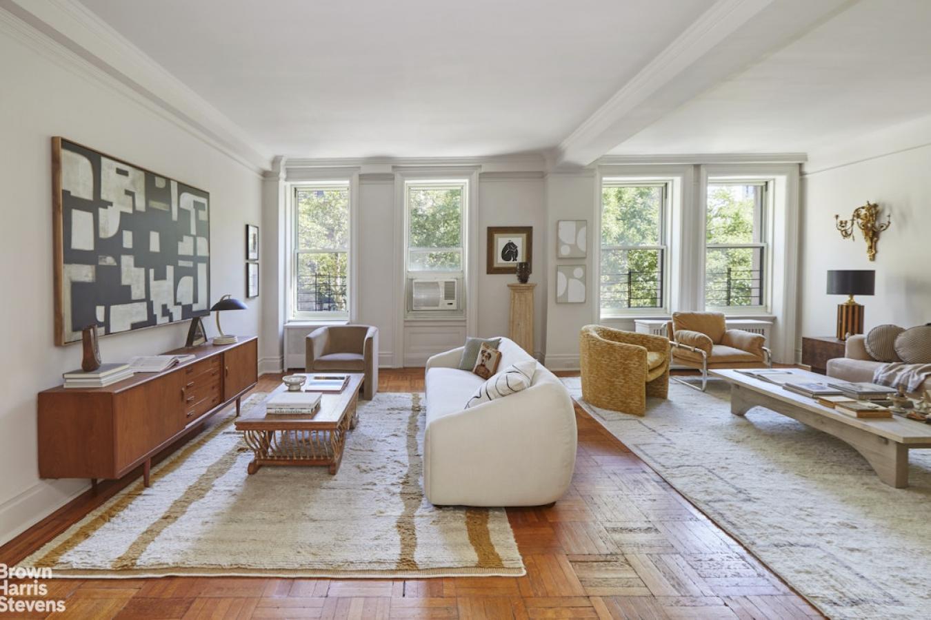 New York, New York, 10025, United States, 3 Bedrooms Bedrooms, ,3 BathroomsBathrooms,Residential,For Sale,1941568