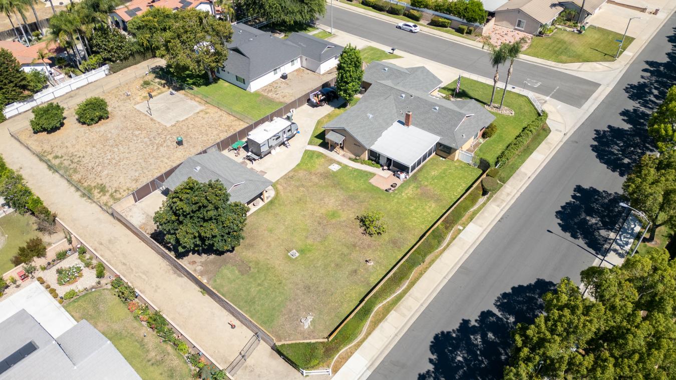 Chino, San Bernardino, 91710, United States, 3 Bedrooms Bedrooms, ,2 BathroomsBathrooms,Residential,For Sale,1888366