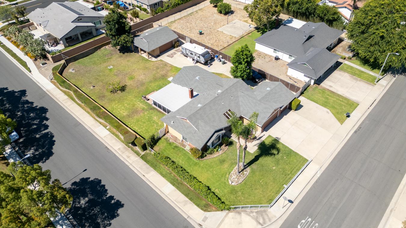 Chino, San Bernardino, 91710, United States, 3 Bedrooms Bedrooms, ,2 BathroomsBathrooms,Residential,For Sale,1888366