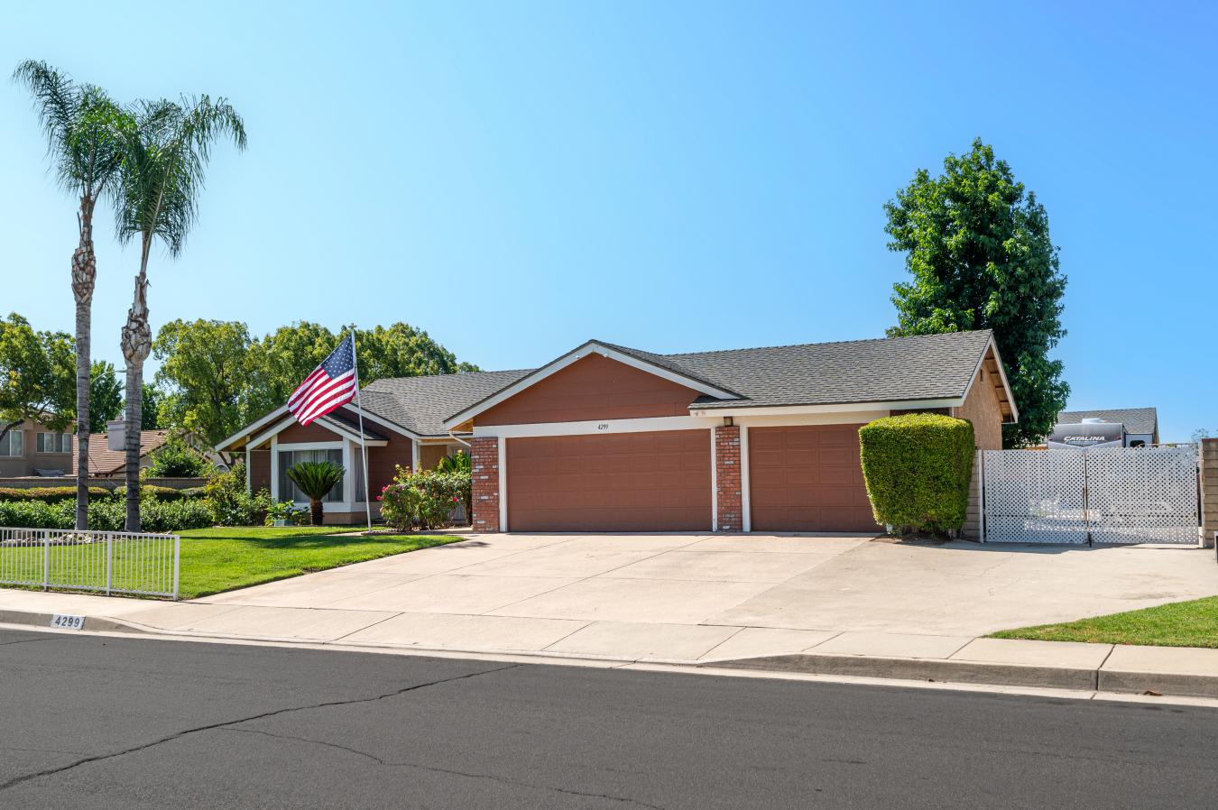 Chino, San Bernardino, 91710, United States, 3 Bedrooms Bedrooms, ,2 BathroomsBathrooms,Residential,For Sale,1888366