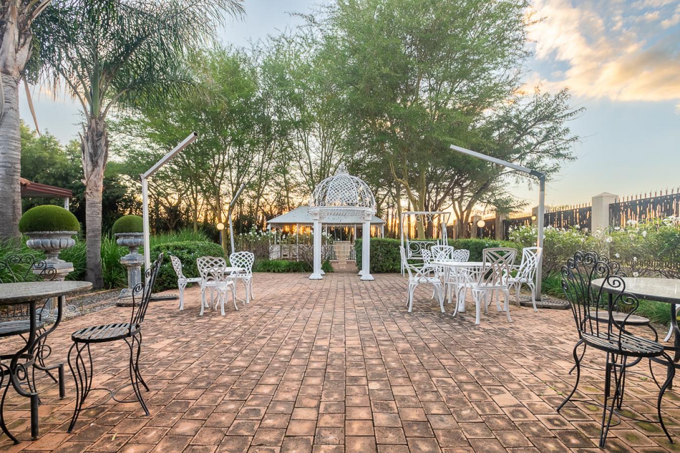 Pretoria, Gauteng, 0032, South Africa, 20 Bedrooms Bedrooms, ,12 BathroomsBathrooms,Residential,For Sale,1888365