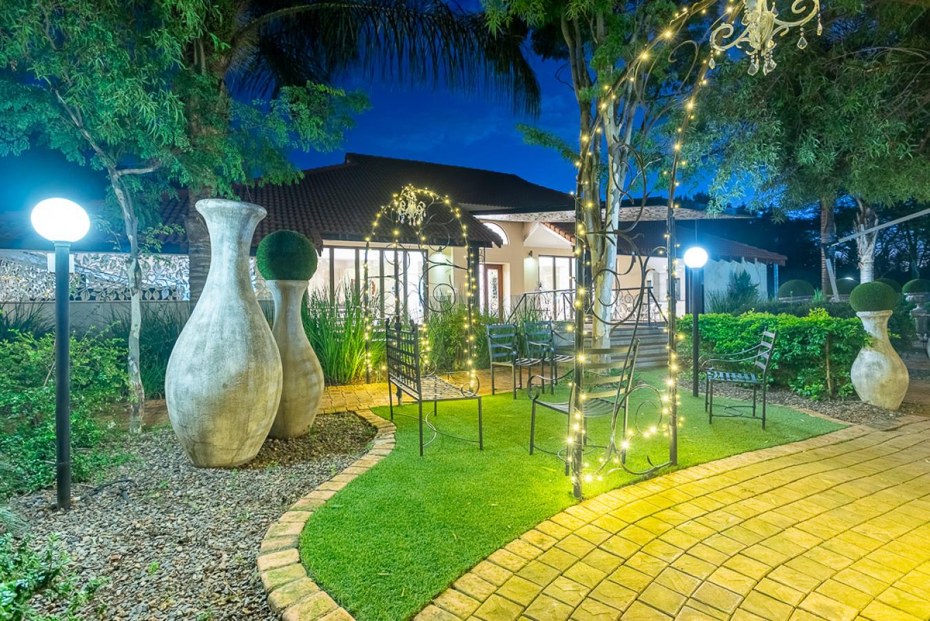 Pretoria, Gauteng, 0032, South Africa, 20 Bedrooms Bedrooms, ,12 BathroomsBathrooms,Residential,For Sale,1888365
