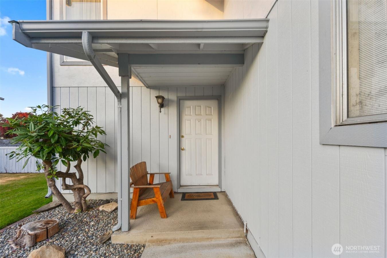 Puyallup, Pierce, 98371, United States, 4 Bedrooms Bedrooms, ,2 BathroomsBathrooms,Residential,For Sale,1889257