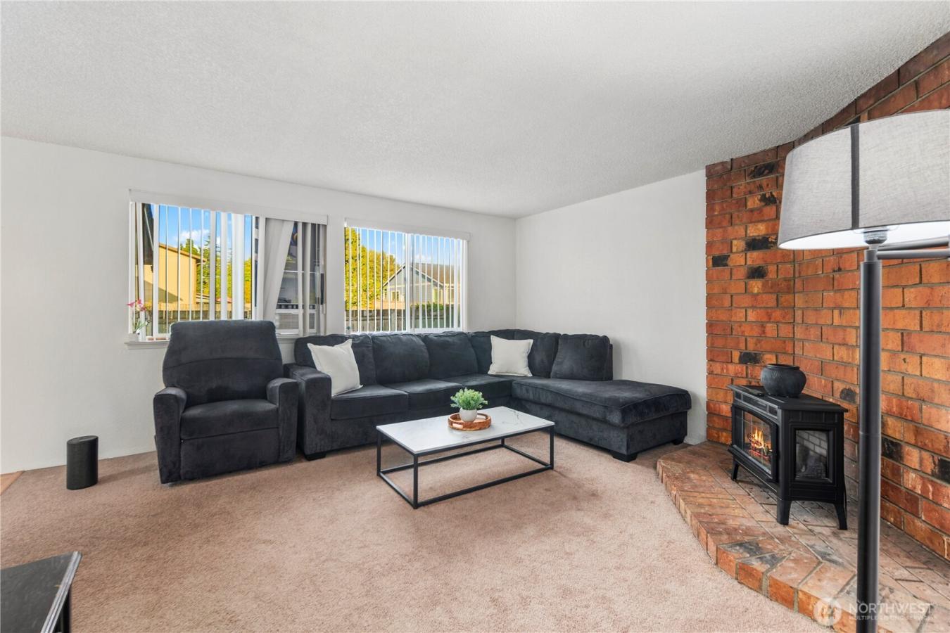 Puyallup, Pierce, 98371, United States, 4 Bedrooms Bedrooms, ,2 BathroomsBathrooms,Residential,For Sale,1889257