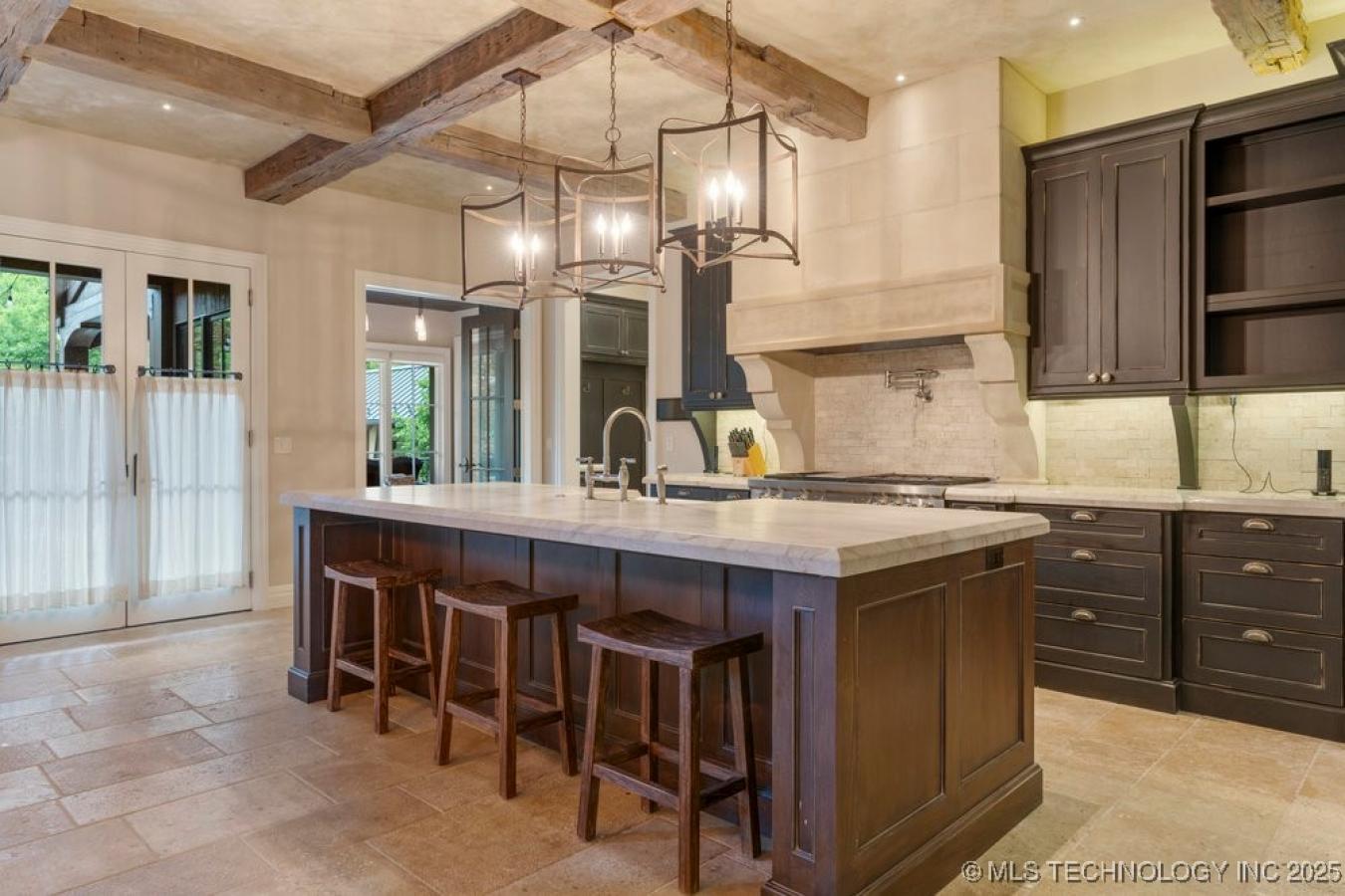 Owasso, Oklahoma, 74055, United States, 4 Bedrooms Bedrooms, ,5 BathroomsBathrooms,Residential,For Sale,1889252