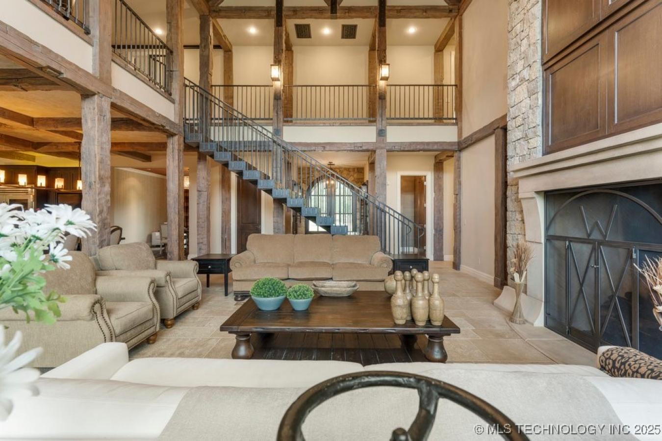 Owasso, Oklahoma, 74055, United States, 4 Bedrooms Bedrooms, ,5 BathroomsBathrooms,Residential,For Sale,1889252