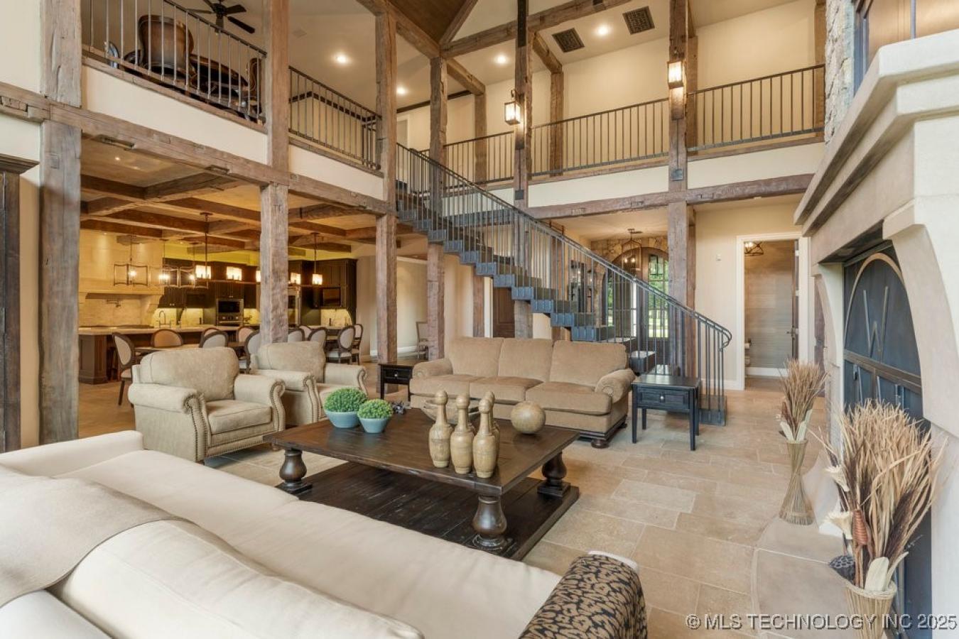 Owasso, Oklahoma, 74055, United States, 4 Bedrooms Bedrooms, ,5 BathroomsBathrooms,Residential,For Sale,1889252