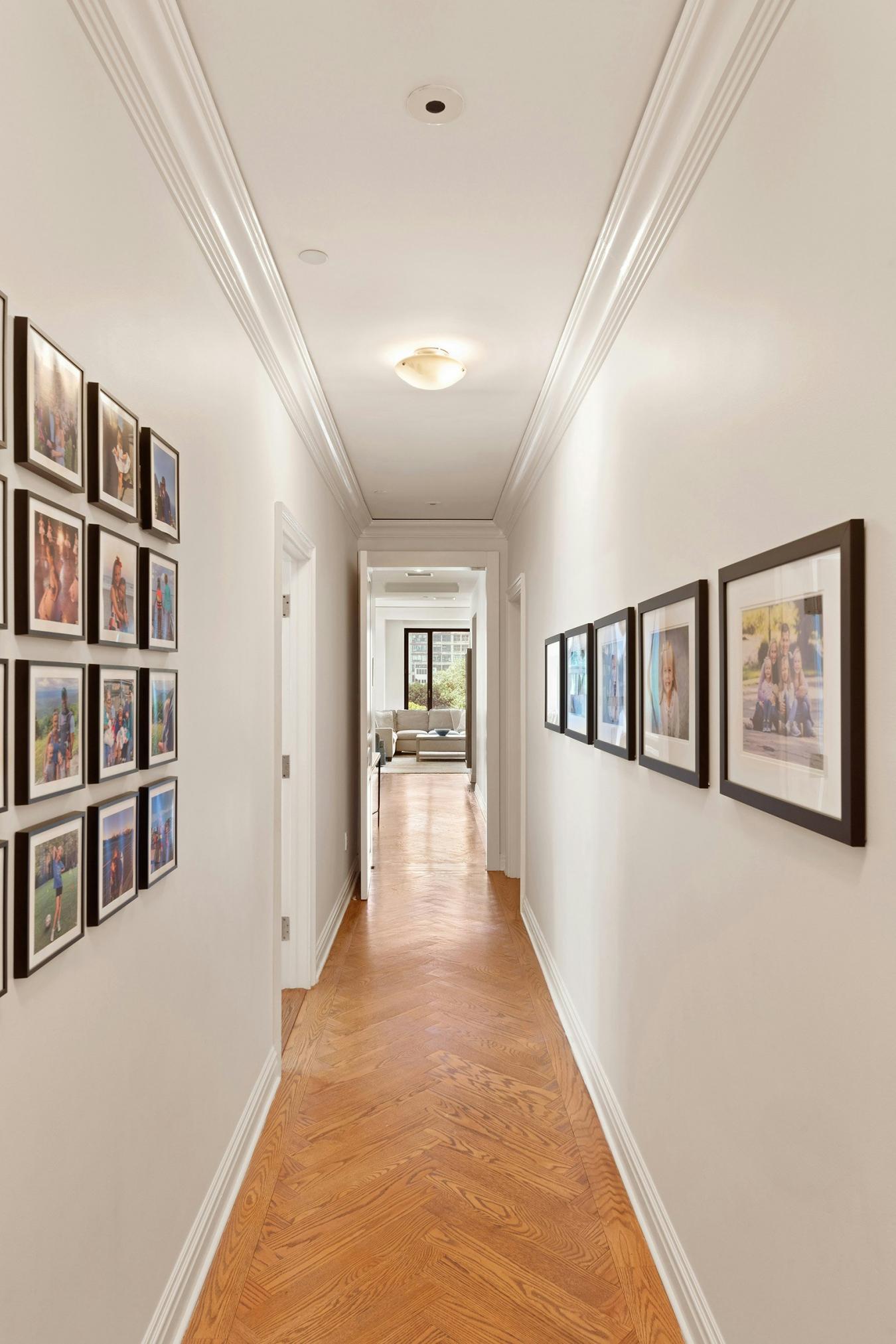 Flatiron, New York, 10010, United States, 3 Bedrooms Bedrooms, ,3 BathroomsBathrooms,Residential,For Sale,1883757