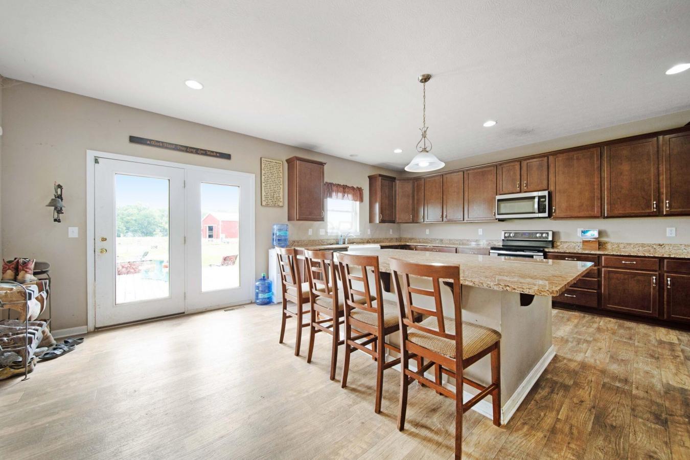 Richwood, Ohio, 43344, United States, 5 Bedrooms Bedrooms, ,3 BathroomsBathrooms,Residential,For Sale,1889242