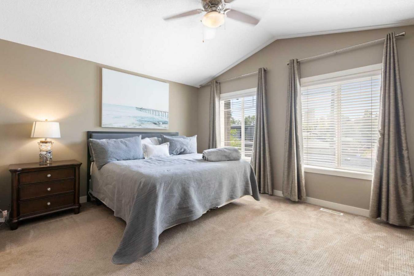 Calgary, AB, T3C0A7, Canada, 3 Bedrooms Bedrooms, ,2 BathroomsBathrooms,Residential,For Sale,1889248