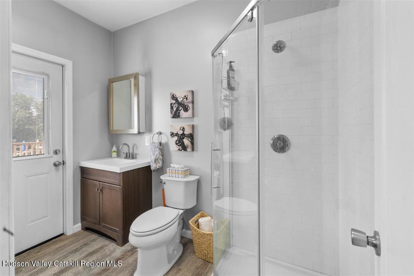 Goshen, New York, 10924, United States, 5 Bedrooms Bedrooms, ,3 BathroomsBathrooms,Residential,For Sale,1889237