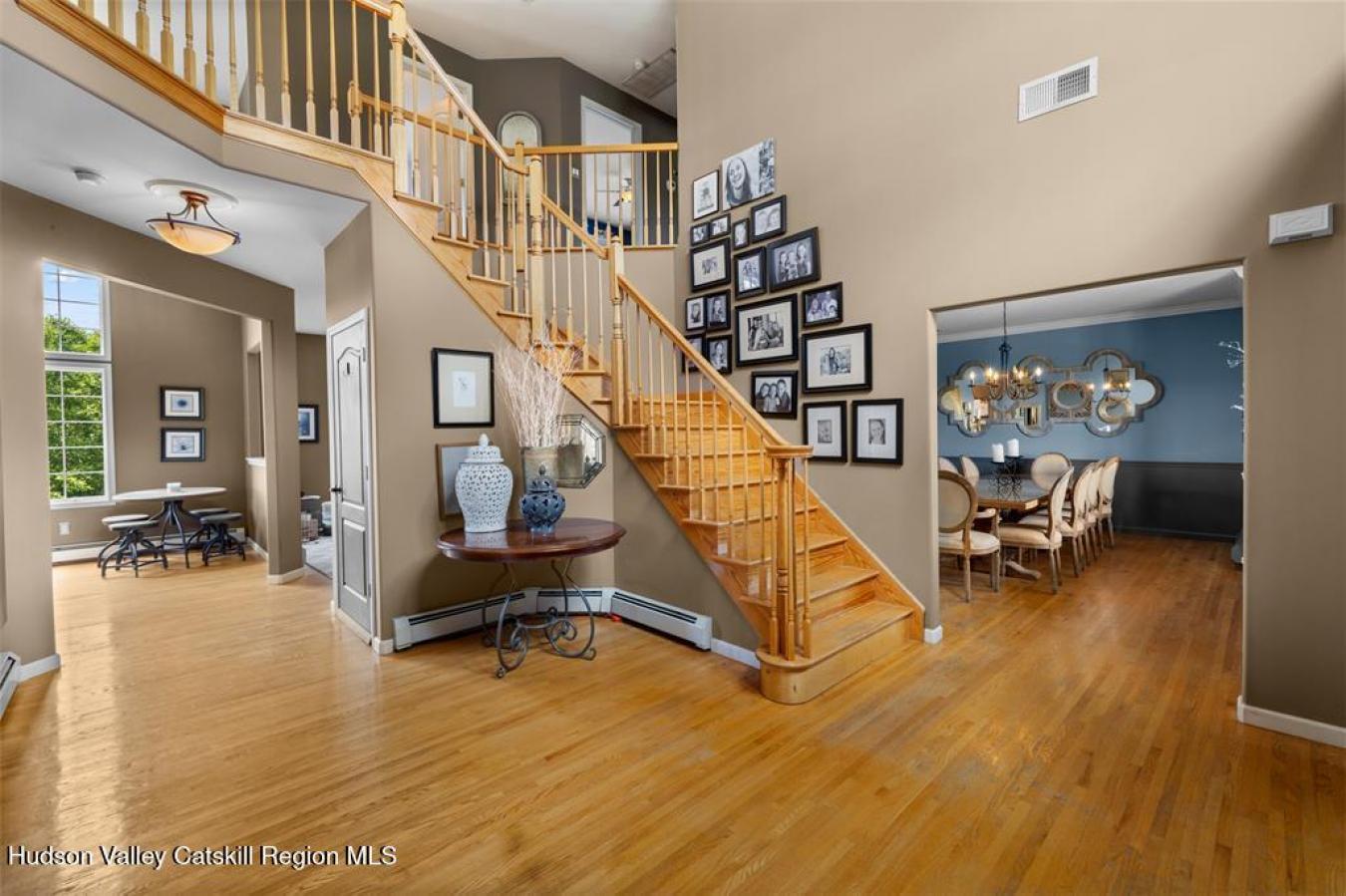 Goshen, New York, 10924, United States, 5 Bedrooms Bedrooms, ,3 BathroomsBathrooms,Residential,For Sale,1889237