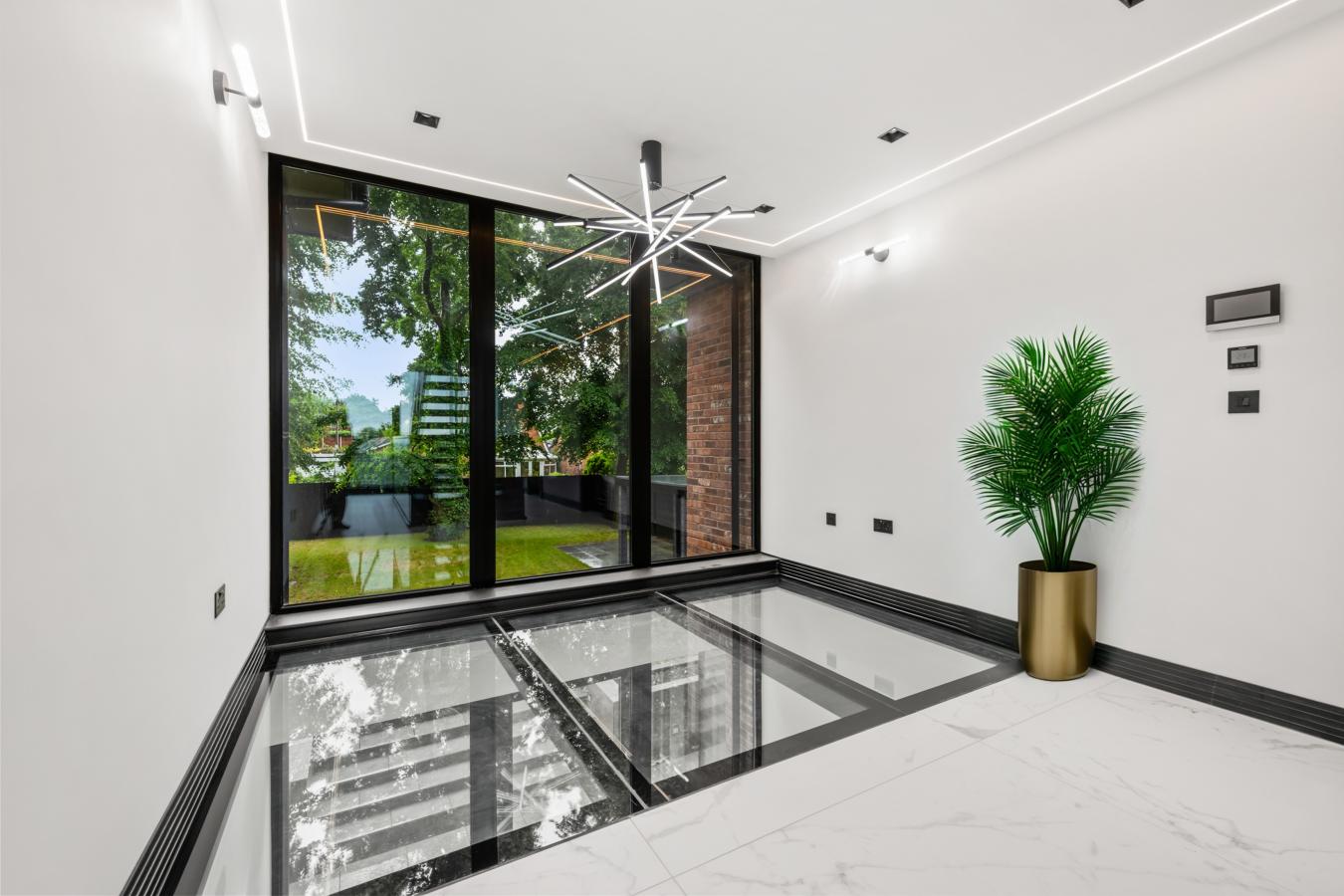 Ormskirk, West Lancashire, L39 5HD, United Kingdom, 4 Bedrooms Bedrooms, ,5 BathroomsBathrooms,Residential,For Sale,1889235