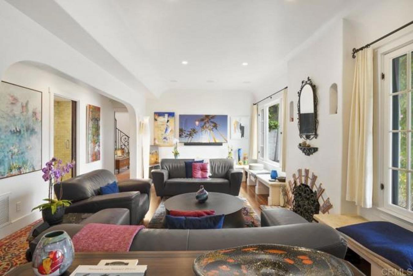 Encinitas, California, 92024, United States, 5 Bedrooms Bedrooms, ,5 BathroomsBathrooms,Residential,For Sale,1889231