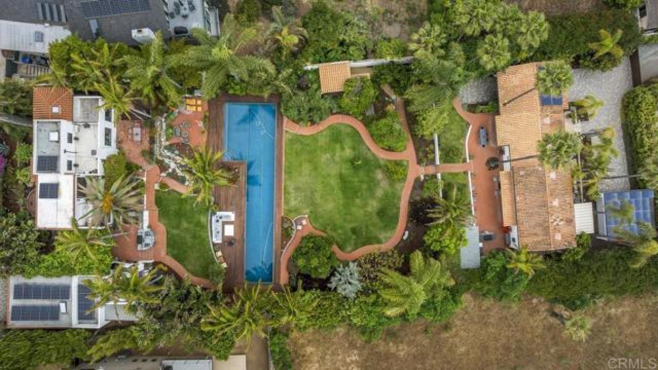Encinitas, California, 92024, United States, 5 Bedrooms Bedrooms, ,5 BathroomsBathrooms,Residential,For Sale,1889231