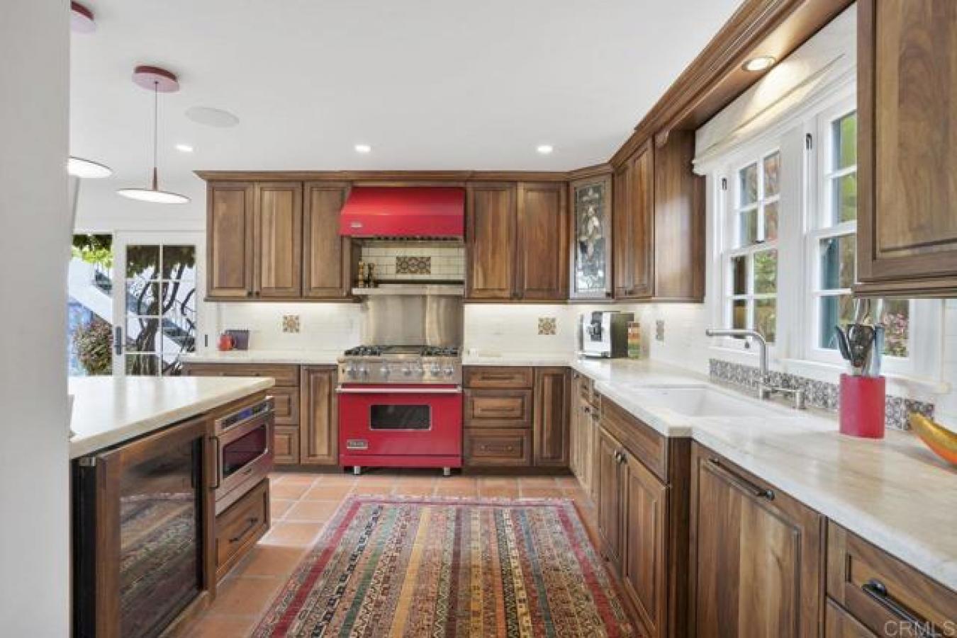 Encinitas, California, 92024, United States, 5 Bedrooms Bedrooms, ,5 BathroomsBathrooms,Residential,For Sale,1889231
