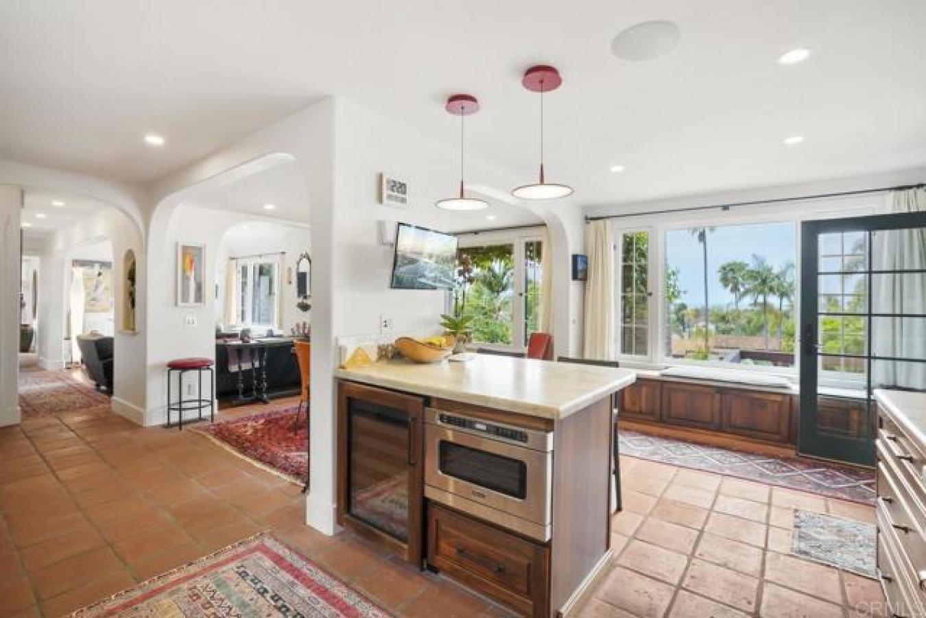 Encinitas, California, 92024, United States, 5 Bedrooms Bedrooms, ,5 BathroomsBathrooms,Residential,For Sale,1889231