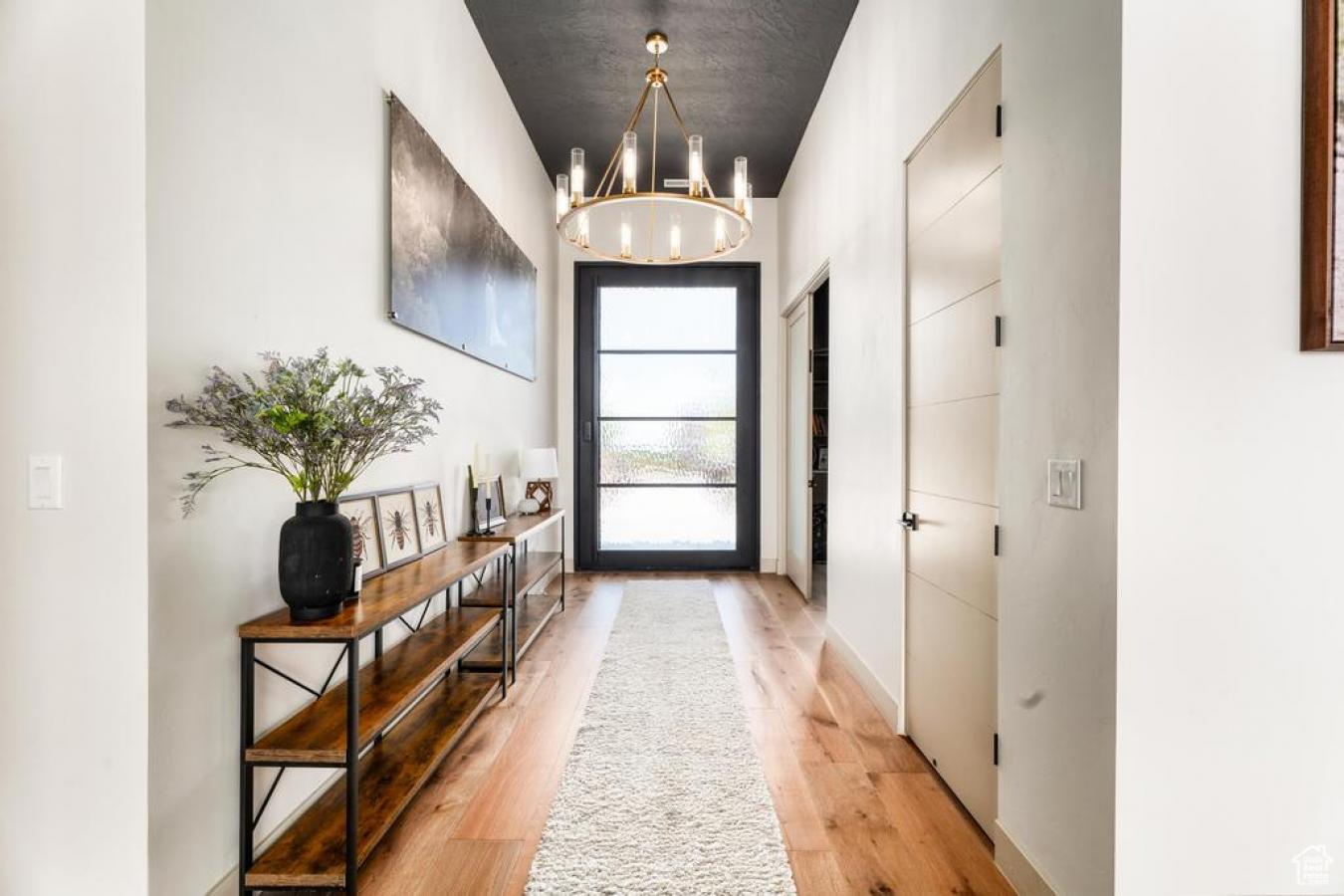 Leeds, Utah, 84746, United States, 4 Bedrooms Bedrooms, ,4 BathroomsBathrooms,Residential,For Sale,1889471