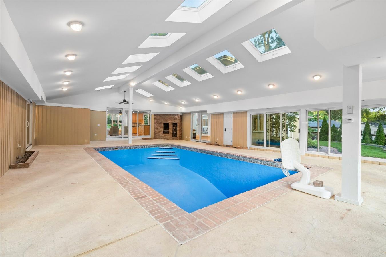 Upper Arlington, Franklin, 43220, United States, 5 Bedrooms Bedrooms, ,6 BathroomsBathrooms,Residential,For Sale,1886704