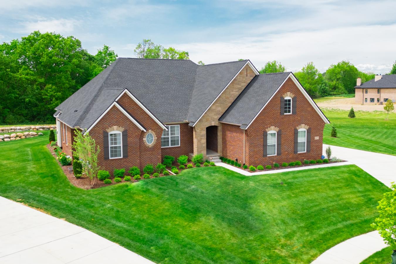 Northville, Oakland, 48167, United States, 4 Bedrooms Bedrooms, ,3 BathroomsBathrooms,Residential,For Sale,1889462